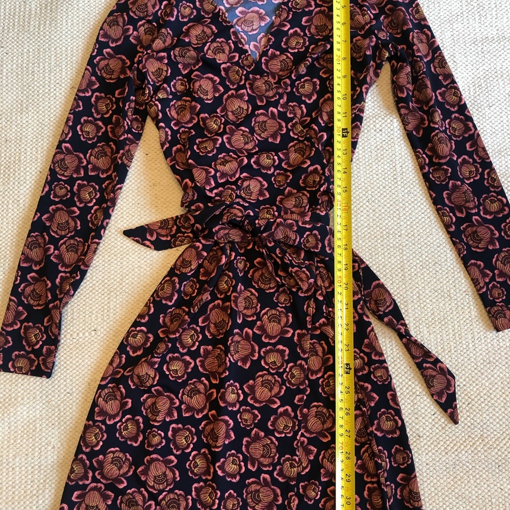 Ann Taylor’s 00 Petite